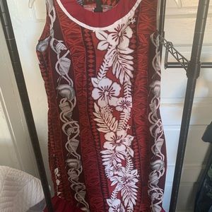 Very nice dress. Like new. Size M.